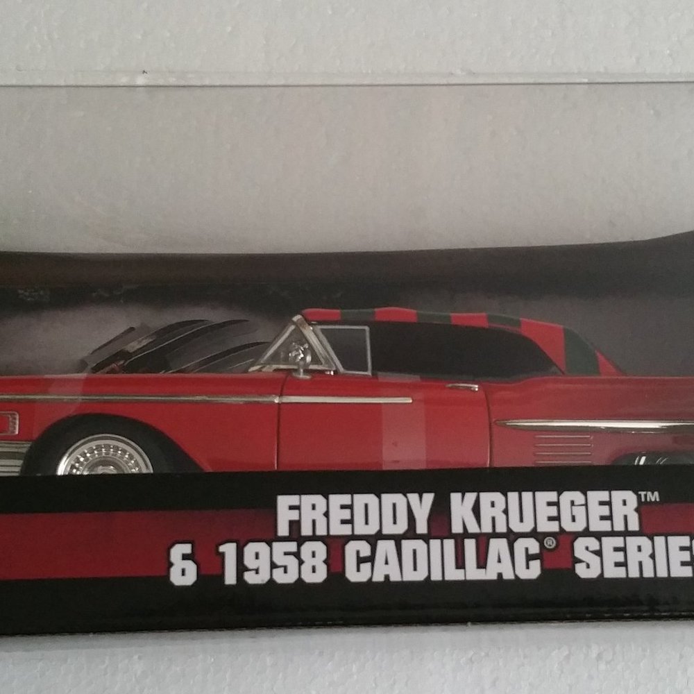Jada 1:24 1958 Cadillac Series 62 W/Freddy Krueger Nightmare Elm On Street